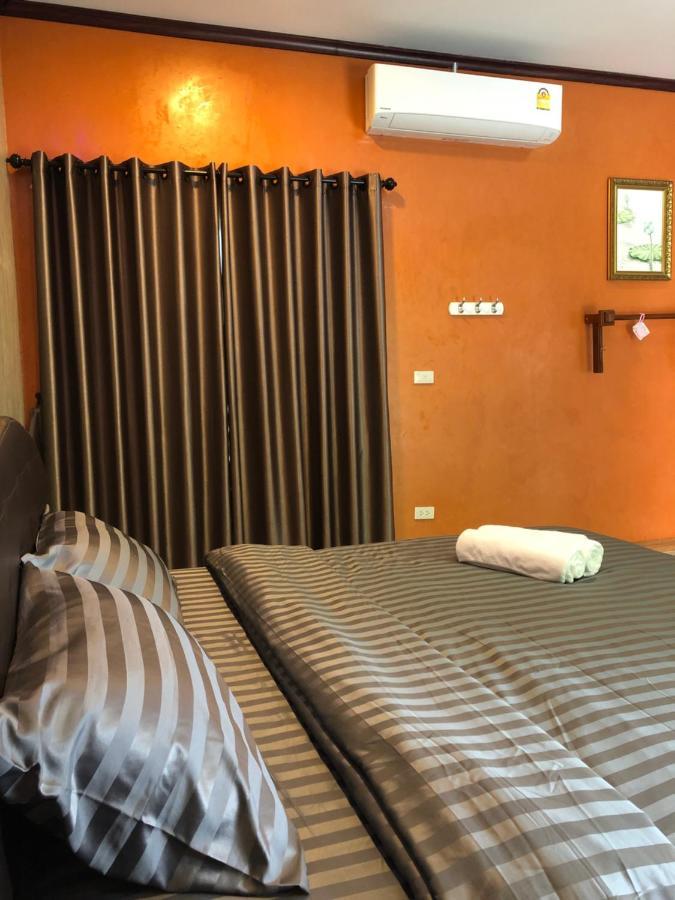 Nonthun 1 Hostel Khon Kaen Bagian luar foto