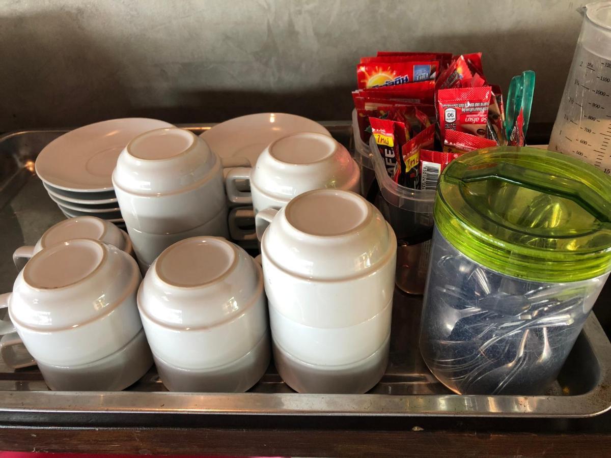 Nonthun 1 Hostel Khon Kaen Bagian luar foto